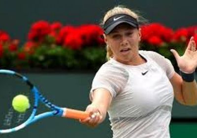 بيجولا تنتفض وتفوز على أنيسيموفا في قبل نهائي بطولة دبي للتنس