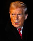 ترامب يدرس استهداف خامنئي بشكل مباشر