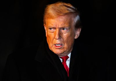 ترامب يدرس استهداف خامنئي بشكل مباشر