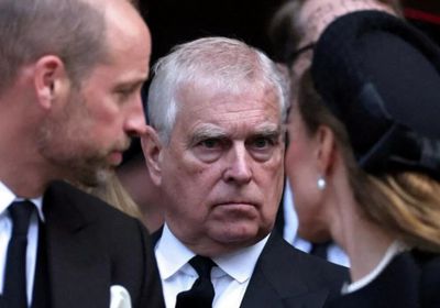 على خلفية علاقته بإبستين.. الشرطة البريطانية تفتيش منزل أندرو وندسور