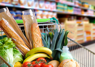 تباين أسعار السلع في السوق السعودي خلال يناير