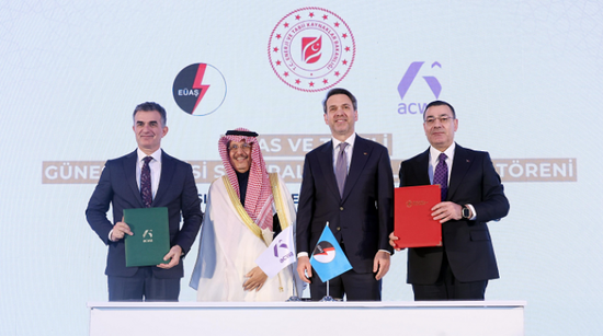 "أكوا باور" تستثمر ملياري دولار بمحطات طاقة شمسية 