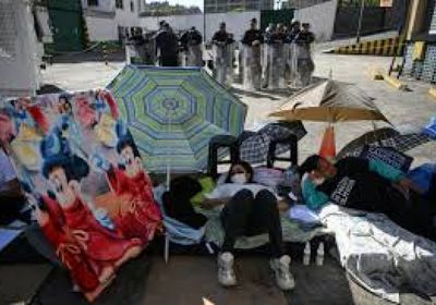 200 سجين سياسي في فنزويلا يعلنون إضرابًا عن الطعام