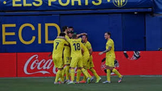 فياريال يهزم فالنسيا بثنائية في الليغا