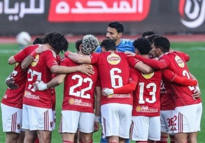 الأهلي يستعيد محمد شريف وطاهر لقائمة مباراة سموحة