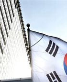 كوريا الجنوبية تدعو رعاياها لمغادرة إيران