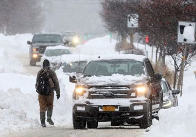 إغلاق المدارس وتعطل السفر شمال شرق أمريكا بسبب عاصفة شتوية