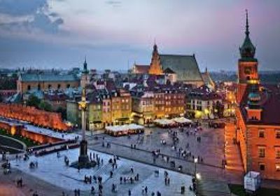 بولندا: موقف المجر تجاه أوكرانيا "صادم"