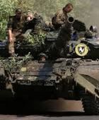 القوات الروسية تهاجم بنية تحتية للنقل والطاقة في أوكرانيا