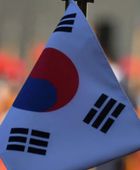 كوريا الجنوبية تطالب رعاياها بمغادرة إيران