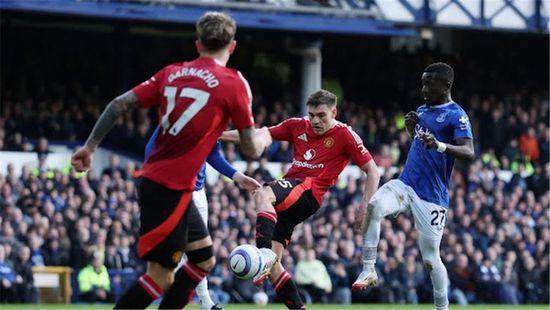 مانشستر يونايتد يفوز بصعوبة على إبفرتون