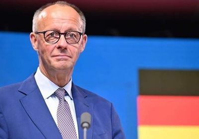 المستشار الألماني يزور الصين وسط تزايد الضغوط العالمية