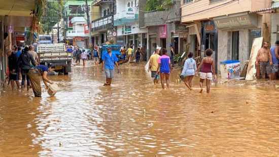 أمطار غزيرة تودي بحياة 14 شخصًا على الأقل في البرازيل