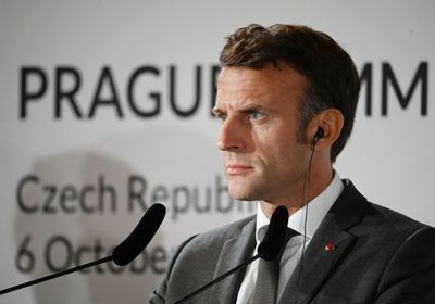 إذاعة فرنسية تكشف كواليس استقالة مديرة متحف اللوفر