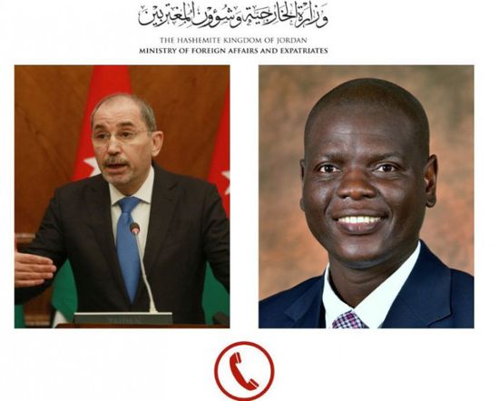 وزير الخارجية الأردني يتلقى اتصالاً هاتفياً من نظيره الجنوب أفريقي