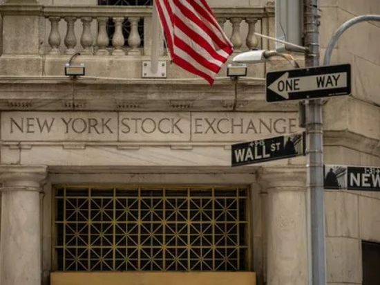 عوائد السندات الأمريكية ترتد صعوداً بعد محضر "الفيدرالي"