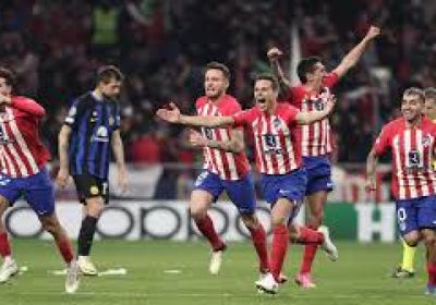 ركلة جزاء في اللحظات الأخيرة تقود أتلانتا لتجاوز دورتموند بدوري أبطال أوروبا