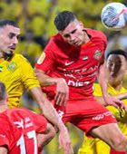 شباب الأهلي يتصدر الدوري الإماراتي بالتعادل مع الوصل