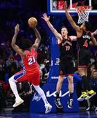 سبيرز ينتفض في الربع الرابع ويهزم رابتورز ويحقق الانتصار العاشر تواليًا