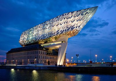 بلجيكا توفر نظام حماية من التهديدات لميناء أنتويرب - بروج