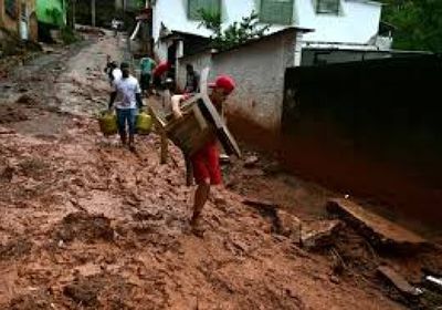 هطول مزيد من الأمطار على جنوب شرق البرازيل وارتفاع حصيلة القتلى إلى 55