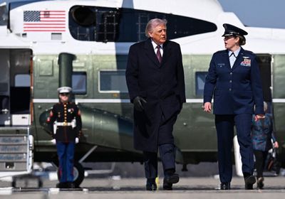 "بطريقة ودية".. ترامب يلمح بالاستيلاء على كوبا 