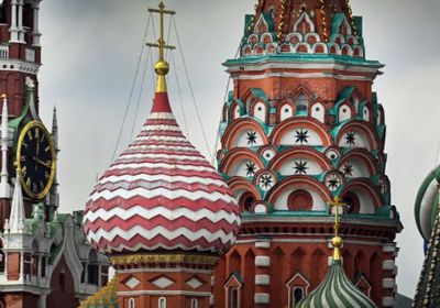 الكرملين: روسيا تعتزم إجراء محادثات ثلاثية بشأن أوكرانيا