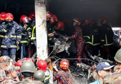 45 قتيلًا ومصابًا في تحطم طائرة عسكرية ببوليفيا