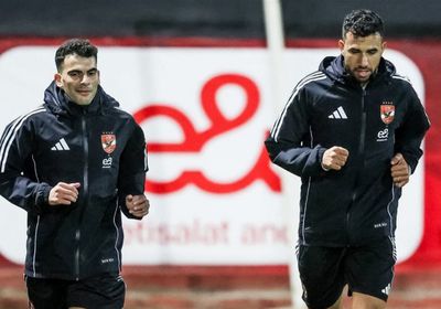 زيزو وتريزيجيه يستعدان لمواجهة زد بالدوري المصري