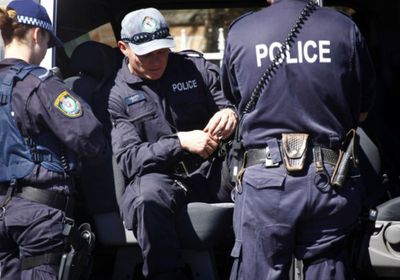 أستراليا تعتقل شابًا متهمًا بالتخطيط لعمل إرهابي