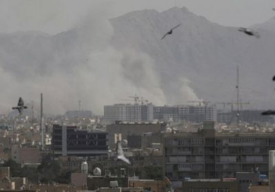 الجيش الإسرائيلي: نشن موجة غارات واسعة تستهدف منصات صاروخية في إيران