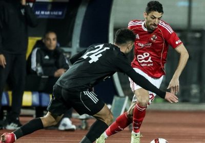 الأهلي يسقط في فخ التعادل أمام زد بالدوري المصري