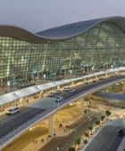 وفاة و7 إصابات في استهداف مطار زايد الدولي