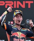 بتسيكي متسابق أبريليا يفوز بسباق تايلاند للدراجات النارية