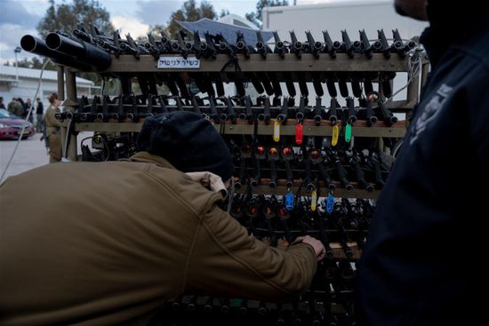 الجيش الإسرائيلي: إقامة غرف عمليات على الحدود مع لبنان وسوريا