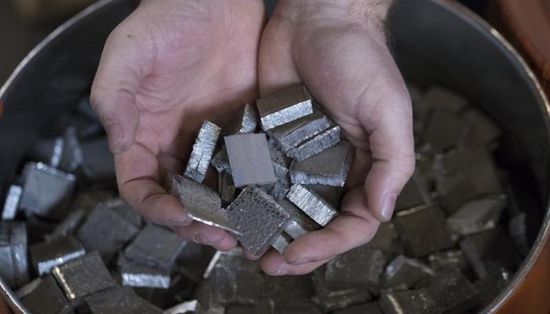 "إس كيو إم" تتوقع نمواً بـ25% في الطلب على الليثيوم