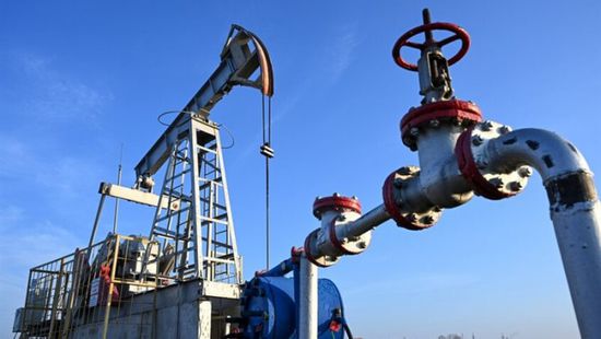 أسعار النفط ترتفع بشكل حاد وسط توتر الأوضاع بالمنطقة