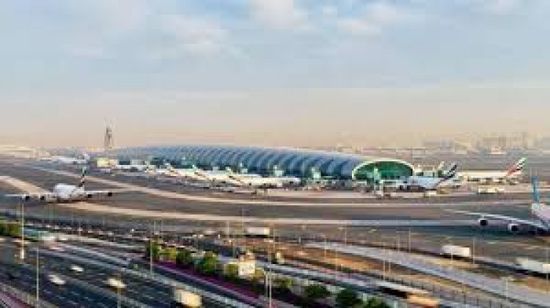 مطارات دبي تعلن استئنافا "محدودا" للرحلات اعتبارا من مساء اليوم الاثنين