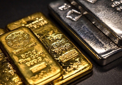 الذهب فوق 5400 دولار مع توجه المستثمرين للملاذات الآمنة