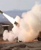 الدفاعات الجوية الإماراتية تتعامل مع رشقة صواريخ باليستية