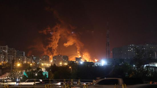 مناطق بإسرائيل تتعرض لقصف إيراني