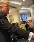 ترامب يفاجئ الجميع: حضور أول لعشاء مراسلي البيت الأبيض بعد سنوات من المقاطعة