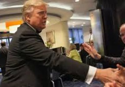 ترامب يفاجئ الجميع: حضور أول لعشاء مراسلي البيت الأبيض بعد سنوات من المقاطعة