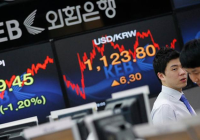 بورصة سيول تهوي بأكثر من 7% في أسوأ جلسة منذ عامين