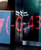 بورصة الصين تسجل أعمق خسارة يومية في شهر