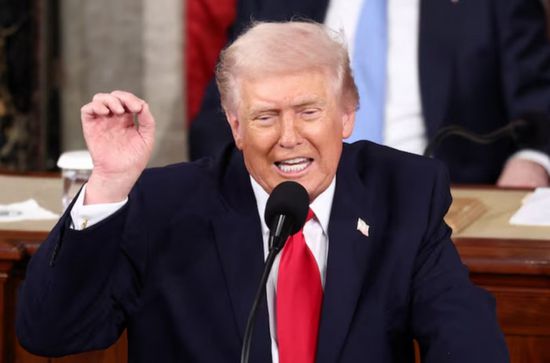 ترامب: القدرات العسكرية لطهران تتراجع باستمرار