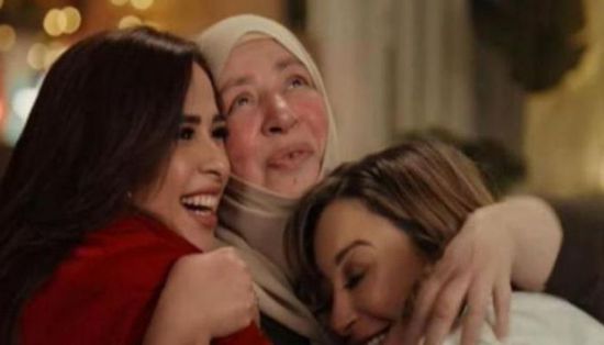 نقيب المهن التمثيلية يكشف أجر إعلان عبلة كامل.. لن تصدق