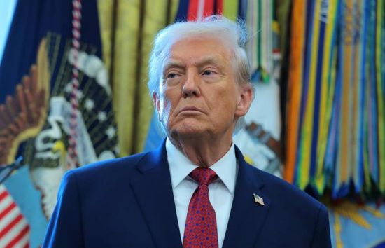    ترامب يوجه بحماية ناقلات النفط عبر مضيق هرمز