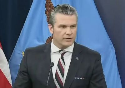 "المعركة حُسمت".. وزير الحرب الأمريكي يؤكد: حققنا النصر في إيران