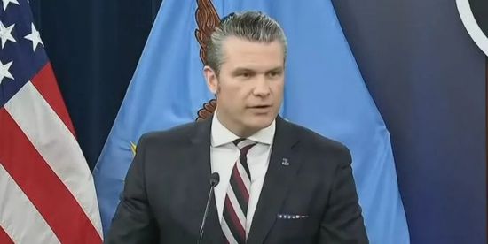 "المعركة حُسمت".. وزير الحرب الأمريكي يؤكد: حققنا النصر في إيران